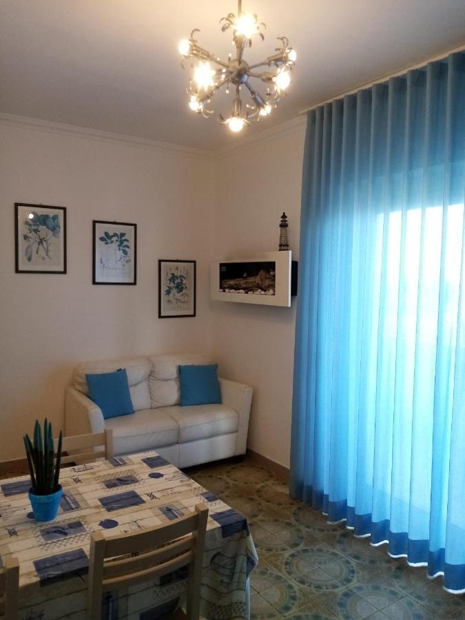 Casa a 20 metri dal mare! Apartment Fossacesia Bagian luar foto